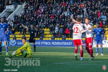 Запрыгнуть в уходящий состав не удалось