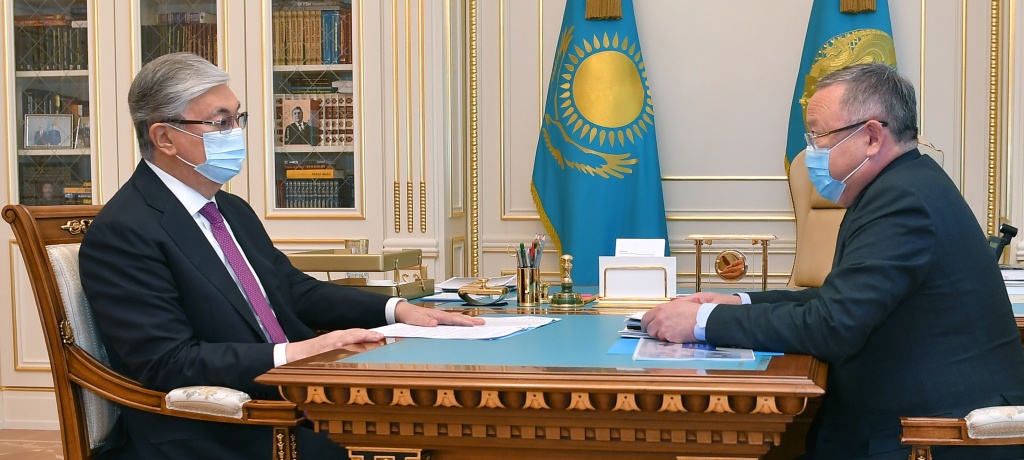 Ондасын и президент.jpg Ондасын и президент.jpg