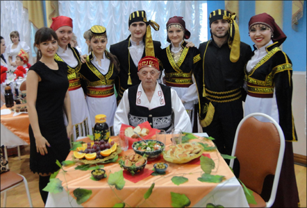Греческие лучи дружбы в Казахстане
