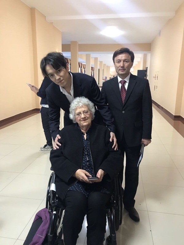 на коляске.jpg